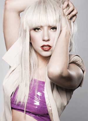 W_Lady_Gaga_295171